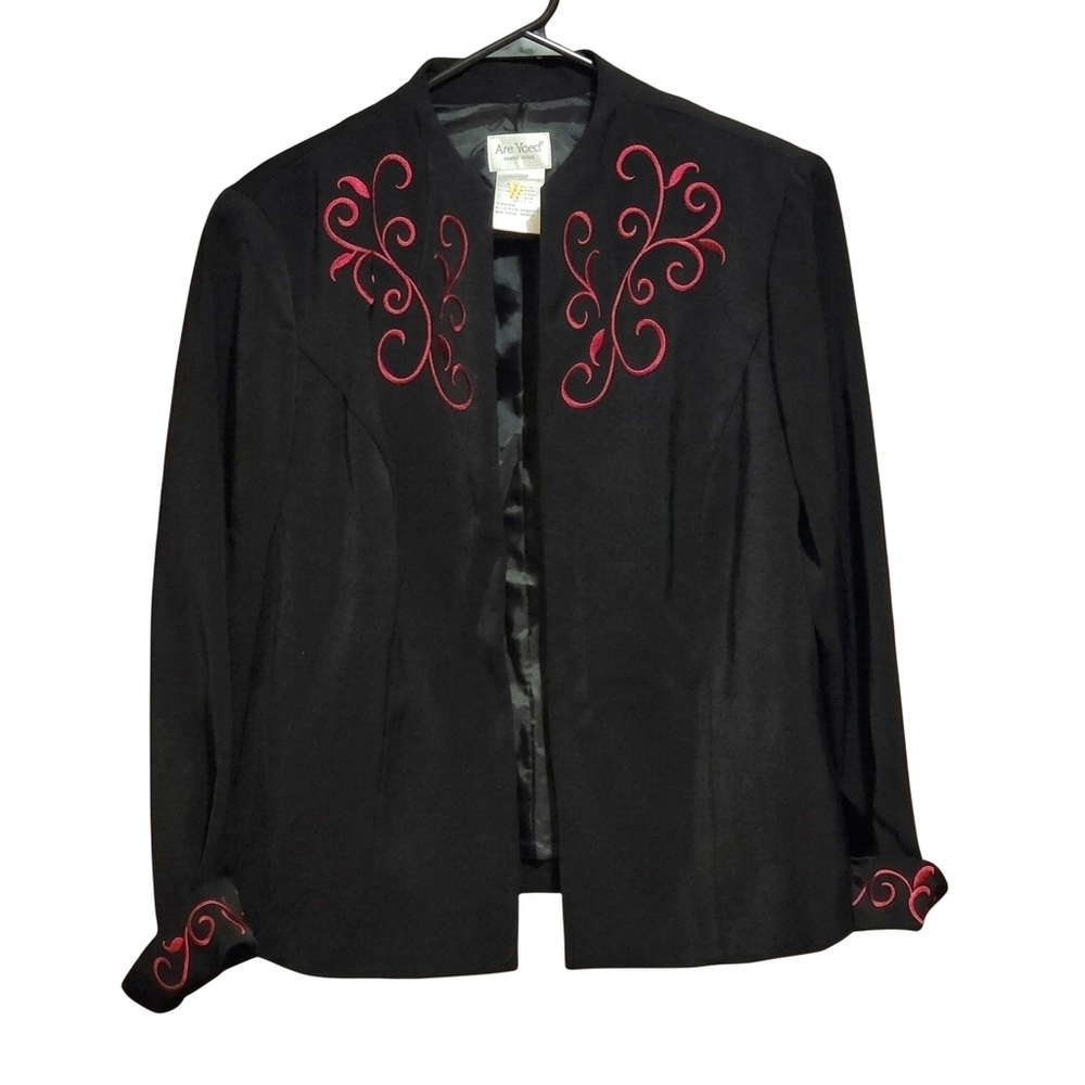 Vintage Ann Travis Black Collarless Blazer with Red Embroidery Size 16W Petite - Picture 4 of 15